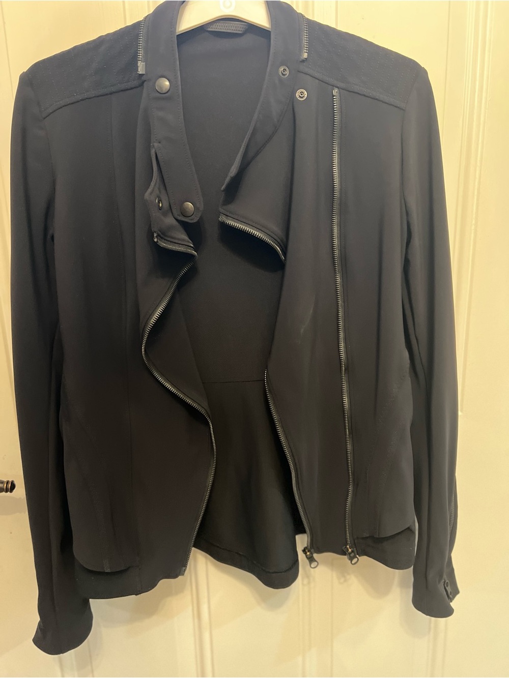 Women’s Lululemon Bust a Move moto style jacket